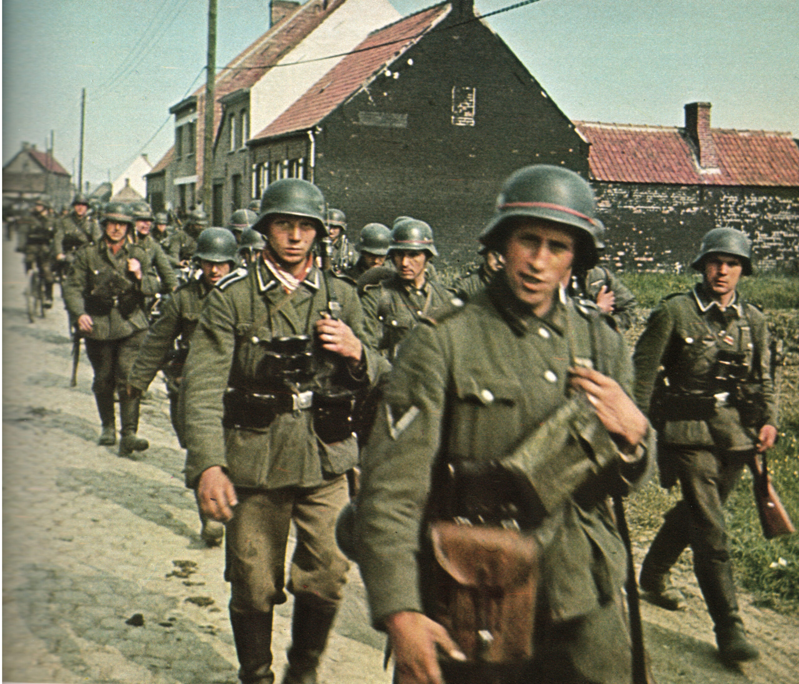 Военные сс. Немецкие солдаты СС второй мировой войны. Немецкая армия Вермахт. Армия вермахта в 1941. Ганс Киншерманн.